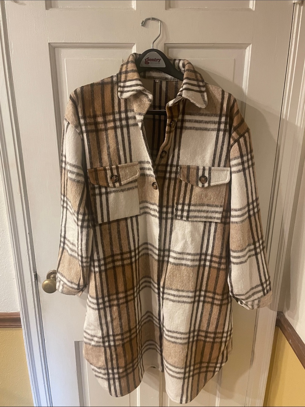 Entry Oversized Plaid Shacket in Cream and Tan